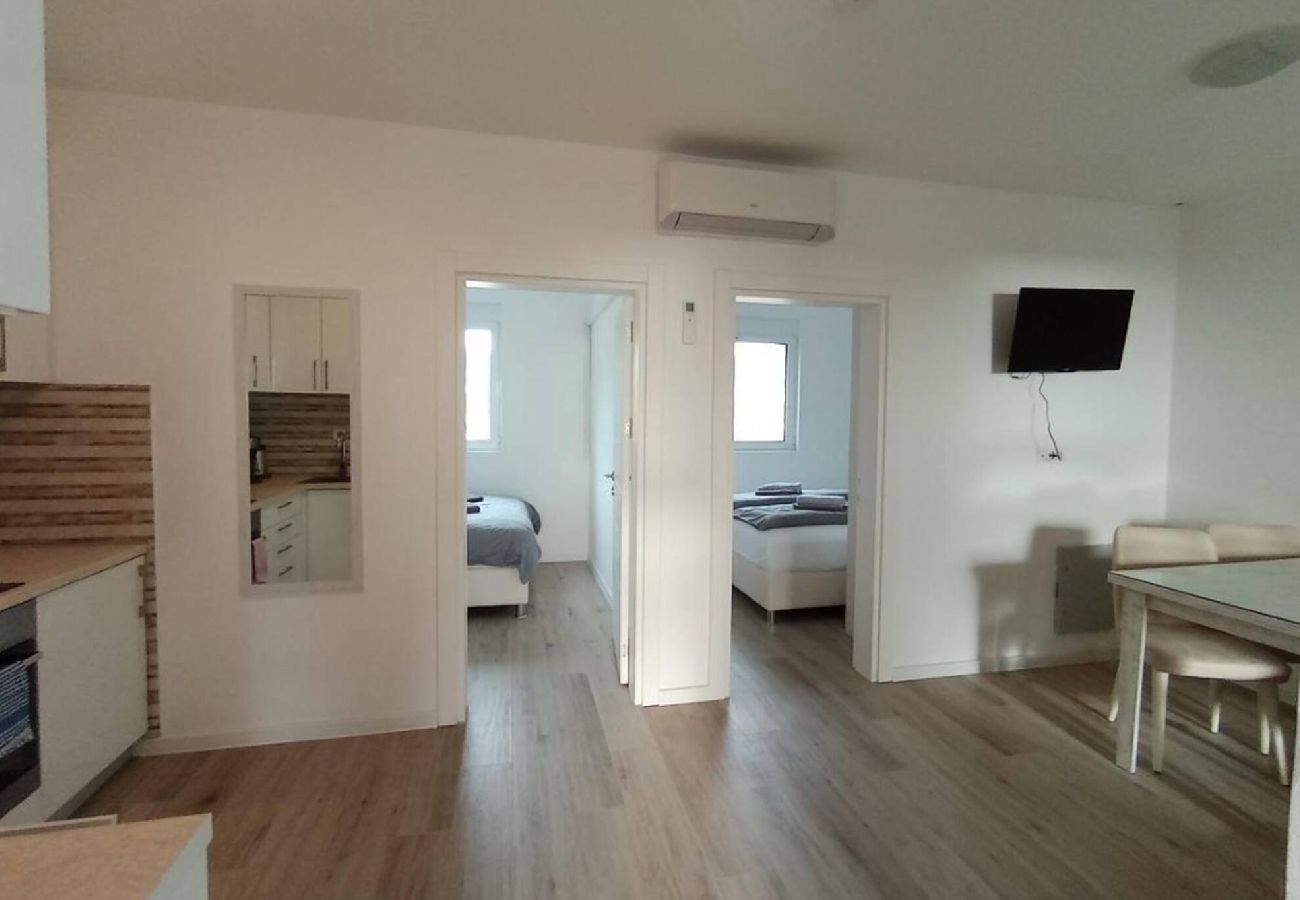 Ferienwohnung in Bar - Villa Roki - Apartment 5 Meerblick