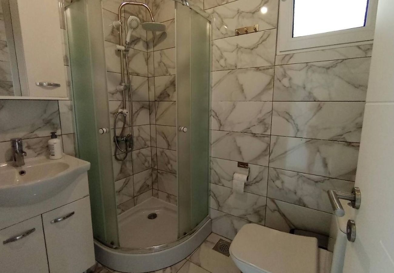 Ferienwohnung in Bar - Villa Roki - Apartment 6 Meerblick