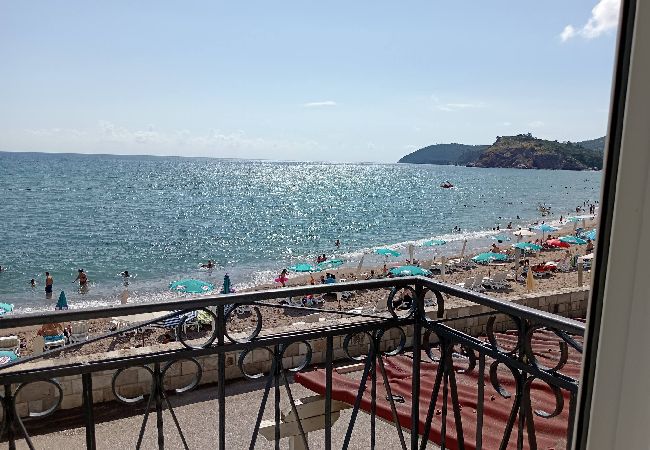 Ferienwohnung in Sutomore - Apartmani Lakovic - Enjoy the Beach 