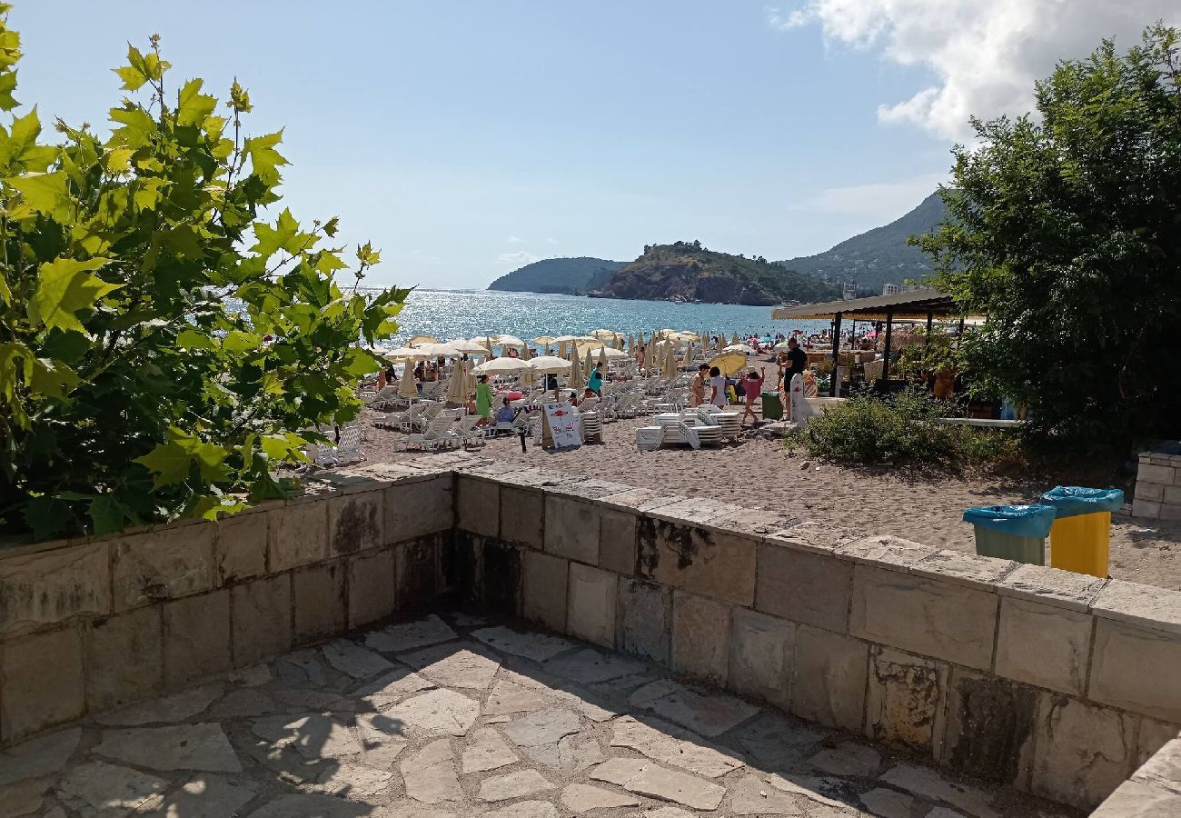 Ferienwohnung in Sutomore - Apartmani Lakovic - Enjoy the Beach 