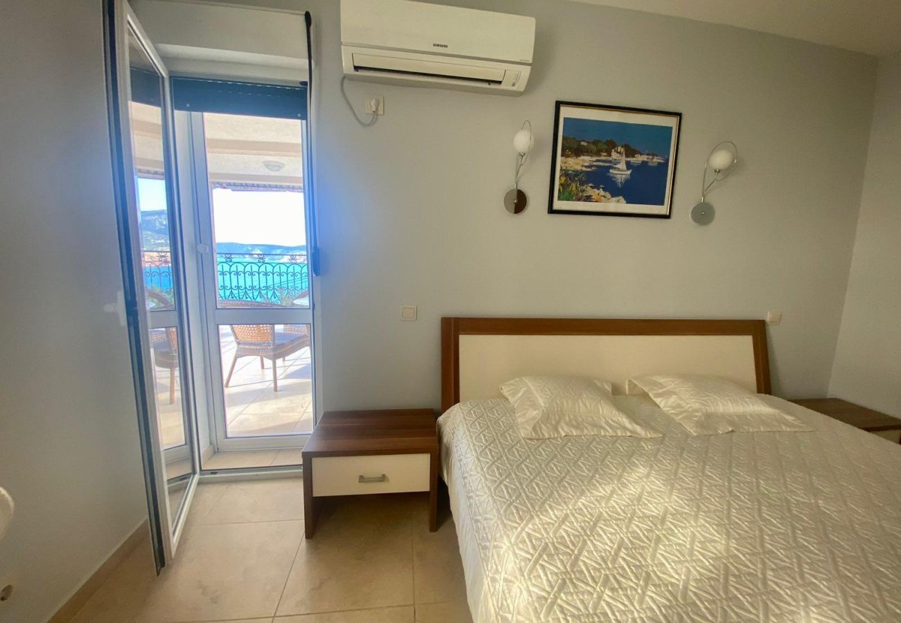 Villa in Bar - Villa Maja