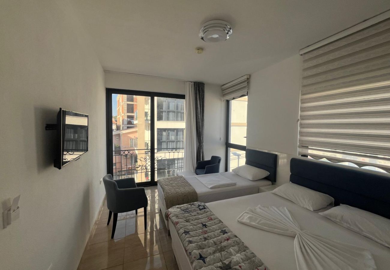 Studio in Dobra Voda - Studio Montebay Dubrava