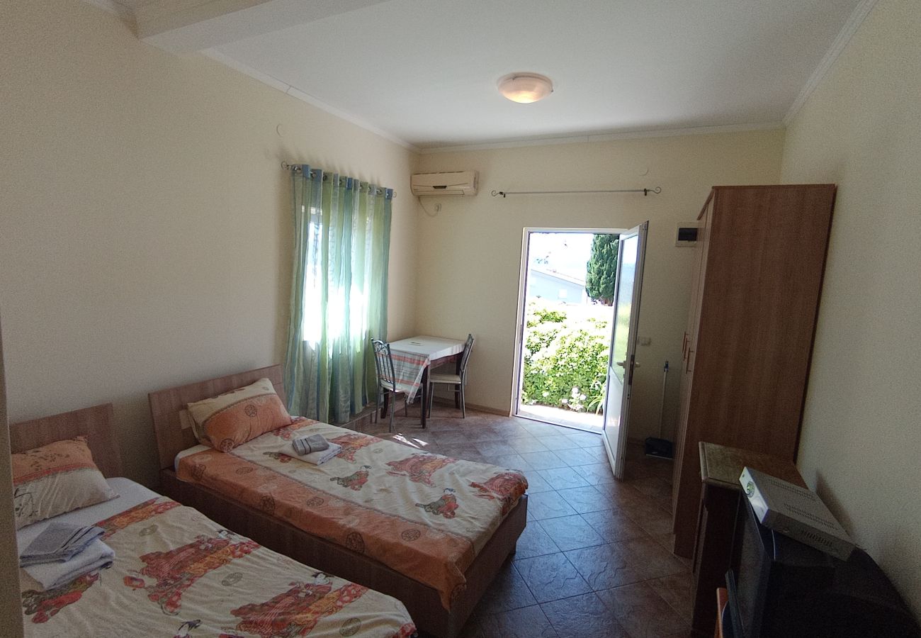 Studio in Šušanj - Villa Delfin 4 - Studio in Šušanj