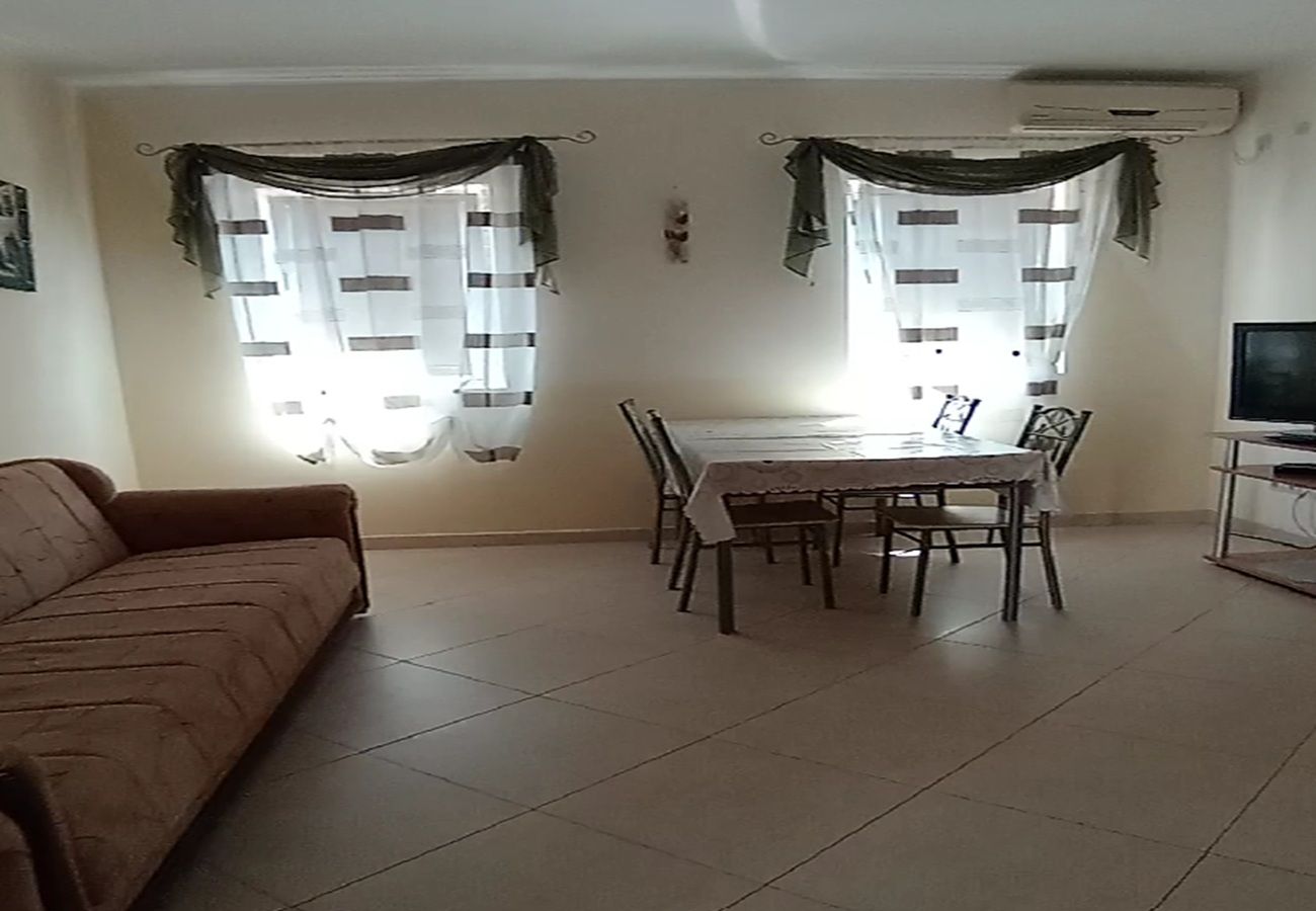 Ferienwohnung in Šušanj - Delfin 2