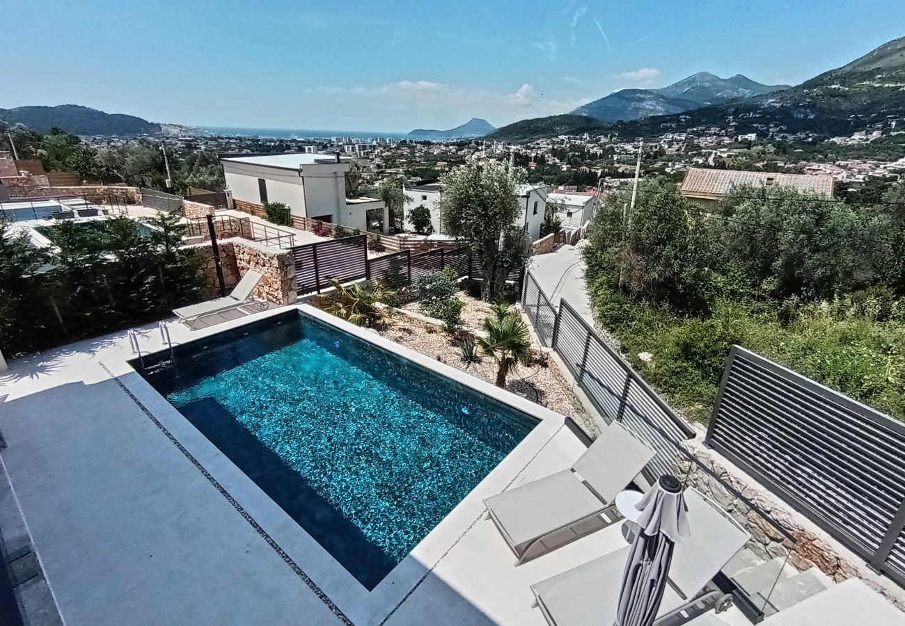 Villa in Bartula - Villa Bartula - Luxury Villa Bar