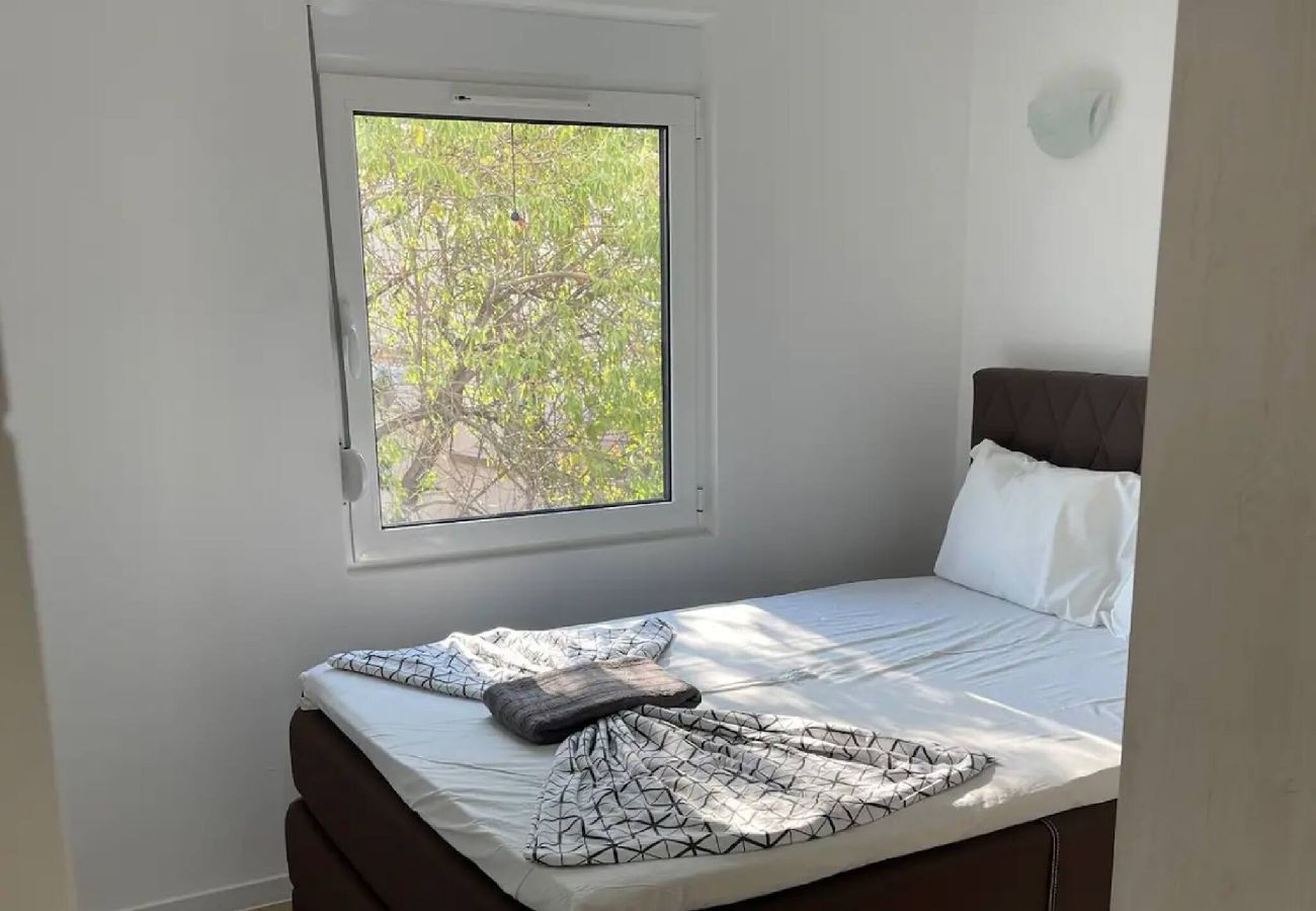 Apartment in Bar - Villa Roki - Apartment 4 Mountain View