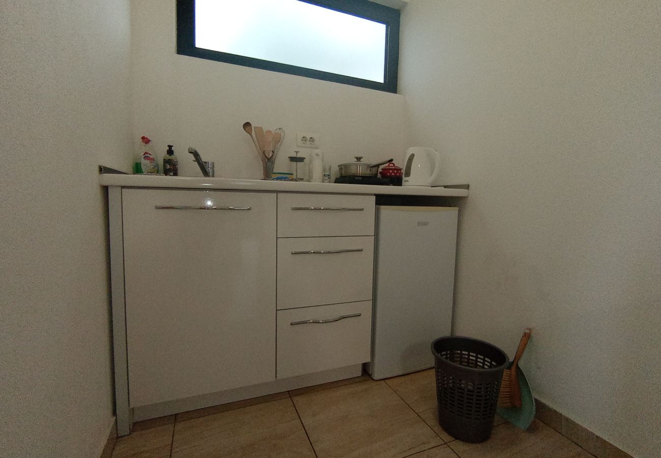 Studio in Dobra Voda - Studio Montebay Dubrava