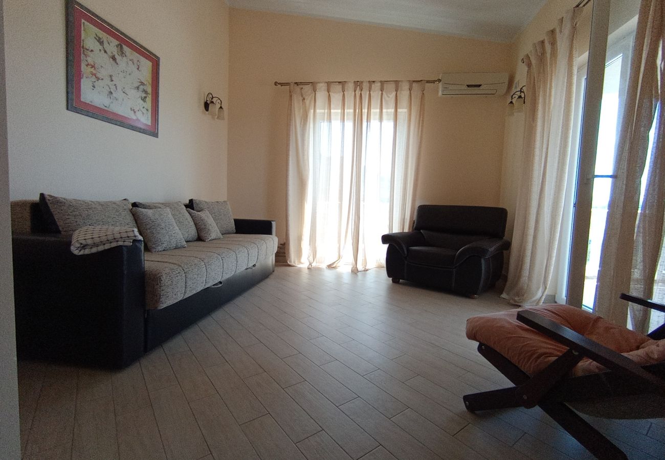 Apartment in Šušanj - Villa Delfin 1 -2-3-4  Apartments in Šušanj