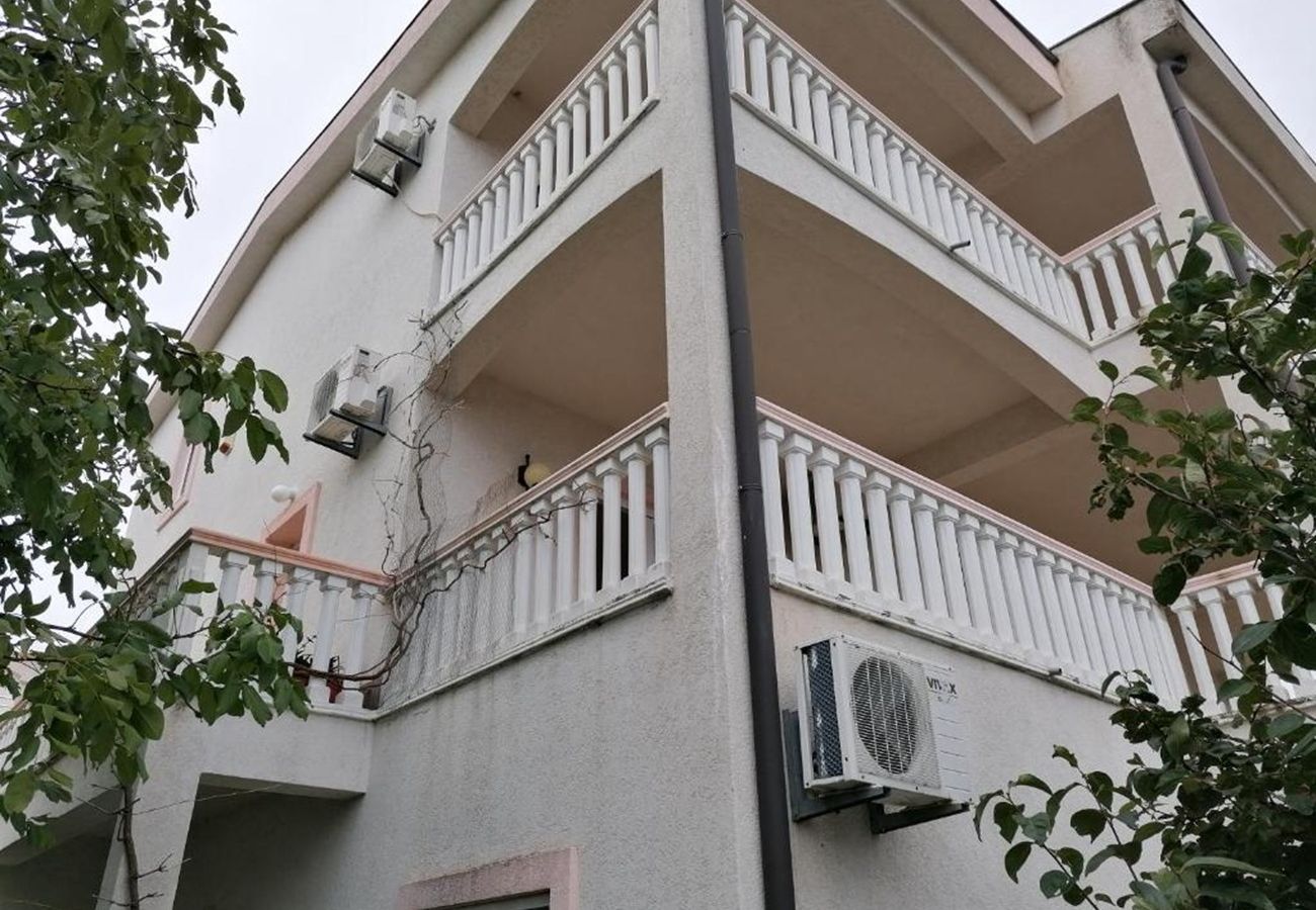 Studio in Šušanj - Villa Delfin 3 - Studio in Šušanj