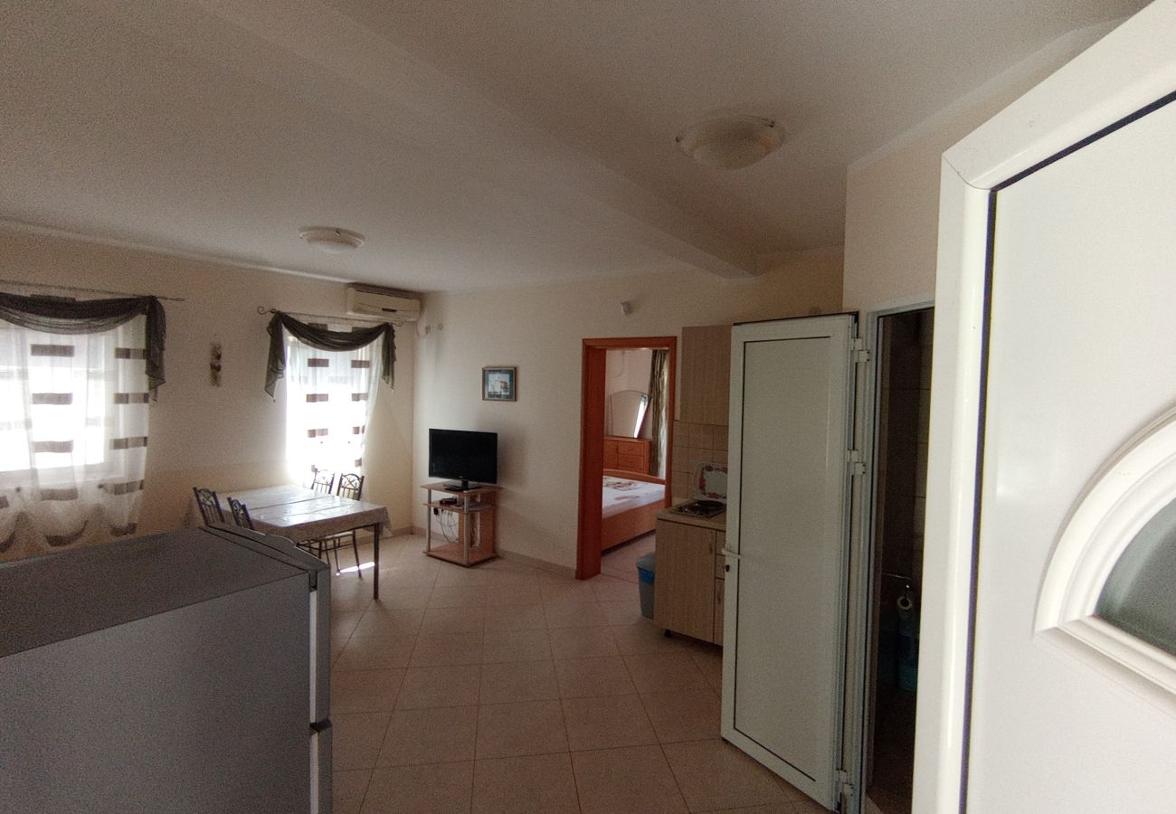 Apartment in Šušanj - Villa Delfin 2 - Apartment in Susanj