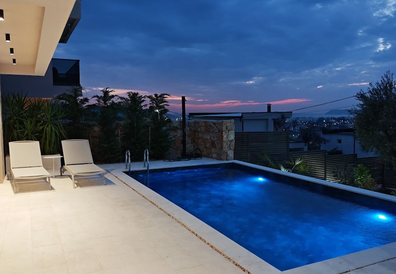 Villa in Bartula - Villa Bartula - Luxury Villa Bar